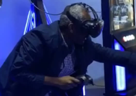 2. Freestyle Battle Mode: Two players take turns improvising dance moves to the same music track, with the system scoring creativity and rhythm while spectators enjoy the performance.