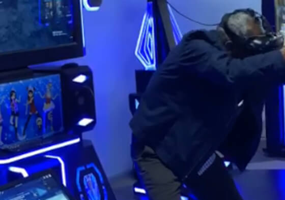1. Choreography Follow Mode: Players mimic on-screen dance moves performed by virtual instructors, with accuracy scoring based on timing, positioning, and full-body motion synchronization.