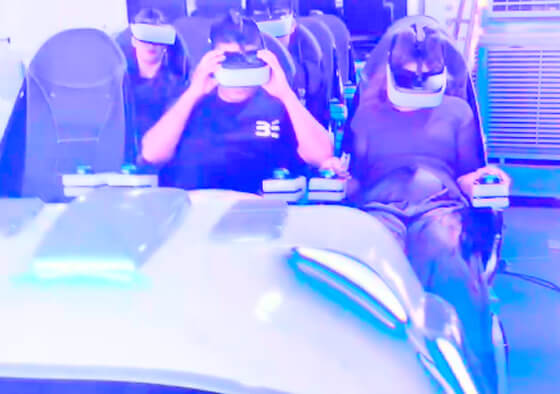 2. Cooperative Mission Mode: Players work in teams to complete objectives such as asteroid deflection, space station repairs, or alien contact scenarios, requiring group coordination.