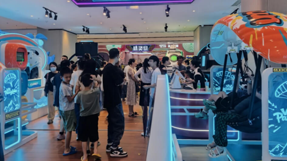 Interactive Machine Four-player Hunting Immersive Experience Four Players VR Motion Equipment for Amusement Game Park One Stop Solution