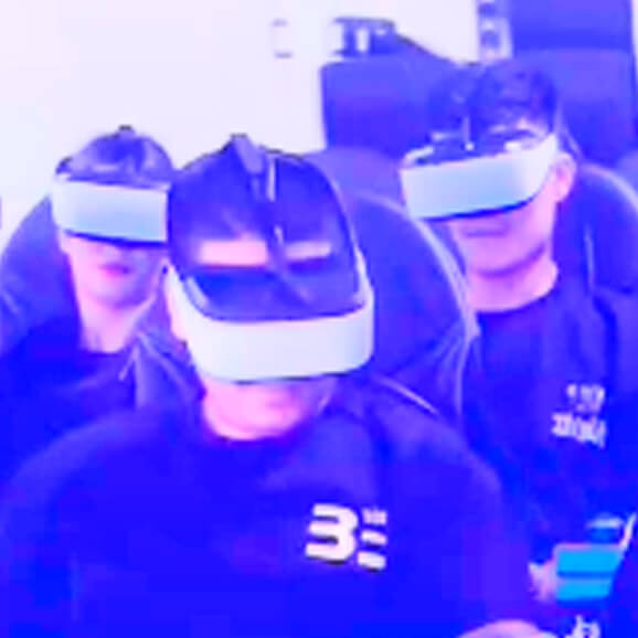 Product Details of ﻿High Quality Starship 12-Seat Experience VR Machine Pod Real World Interaction VR Game Simulator for Amusement Park