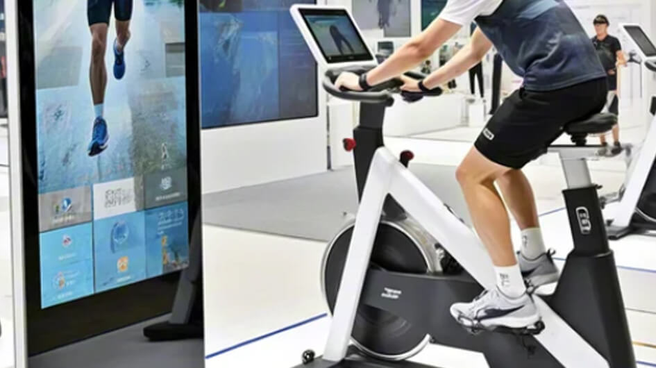 Hot Sell VR Spinning Bike Advanced Motion System Theme Park Level Attraction Virtual Reality Simulator for Shopping Mall One Stop Solution