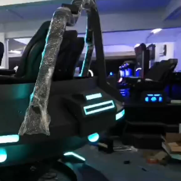 Product Details of ﻿New Style VR UFO Five Players Hyper Immersive Experience Optimized Performance Design VR Game Machine for Shopping Mall