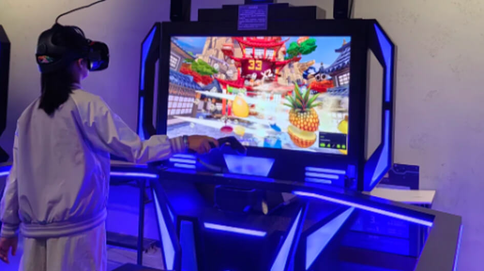 Customizable Two-player Battle VR Game Equipment High Engagement Experience Sleek Modern Appearance VR Arcade Simulator One Stop Solution