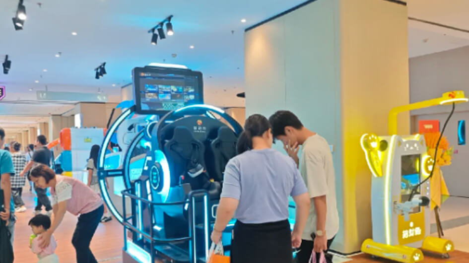 Popular VR Can Motion Responsive System Futuristic Design Style Sleek Modern Appearance 360 VR Experience for VR Arcade One Stop Solution