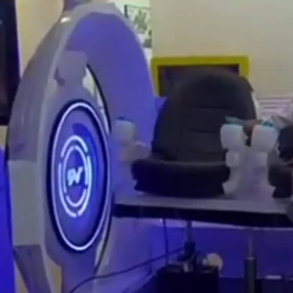 Product Details of ﻿Popular VR Can Motion Responsive System Futuristic Design Style Sleek Modern Appearance 360 VR Experience for VR Arcade