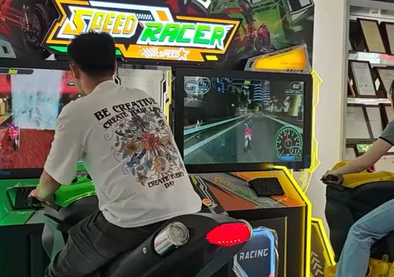 Time Attack Challenge: Compete for the best time on leaderboard-ranked tracks.