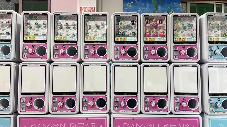 75-100mm Coin Operated Capsule Toy Gacha Vending Machine One Stop Solution