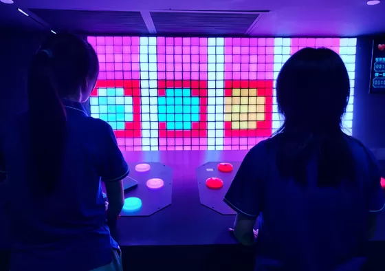 1. Tetris Mode: Control light blocks to fall and move quickly. Stack full rows to score. Trains speed and decision-making.