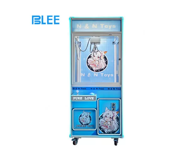 Arcade Games - Wooden Crate Claw Machine (Customizable)