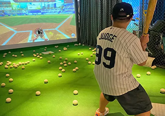 4. Multiplayer Party Mode: Multiplayer entertainment battle mode, supports rotating strikes, PK challenges, improves social interactivity, and is suitable for commercial entertainment venues.