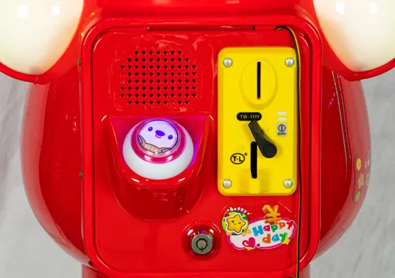 Step 1: Insert the required coin or scan the QR code to activate the machine. Both payment methods are easy and convenient.