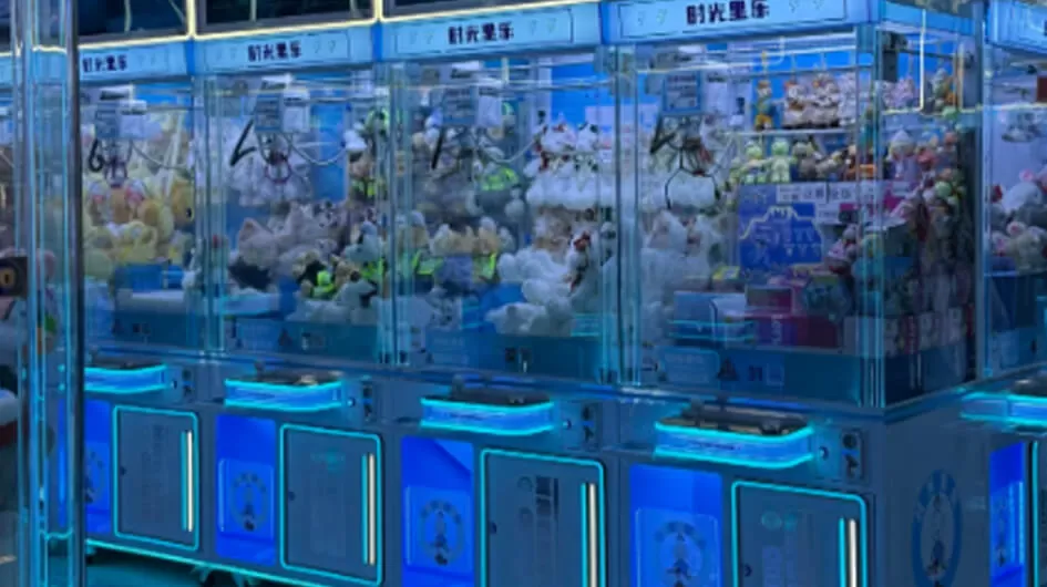 ceiling clamp machine gift game machine one stop solution manufacturer