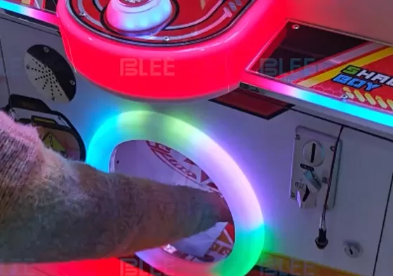 3. Press to Clip & Win: Press the button to release the clip. Successfully grab the prize to win.