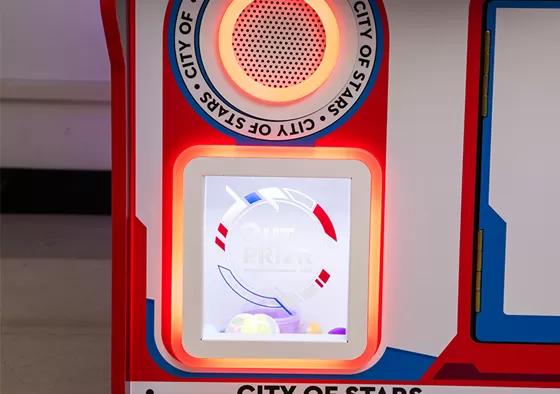 3.Obstacle Course ModeFeatures a playfield with moving or static obstacles that players must navigate around with the excavator before attempting a grab, testing advanced maneuvering skills for greate...