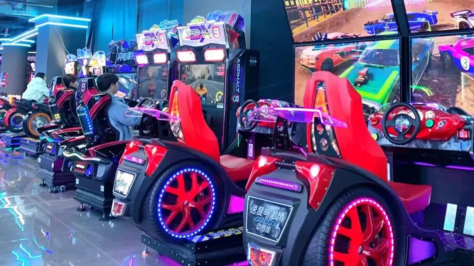 Coin Operated Snowmobile Racing Arcade Game 4 Displays HD Video Motorcycle Racing Game Machine One Stop Solution