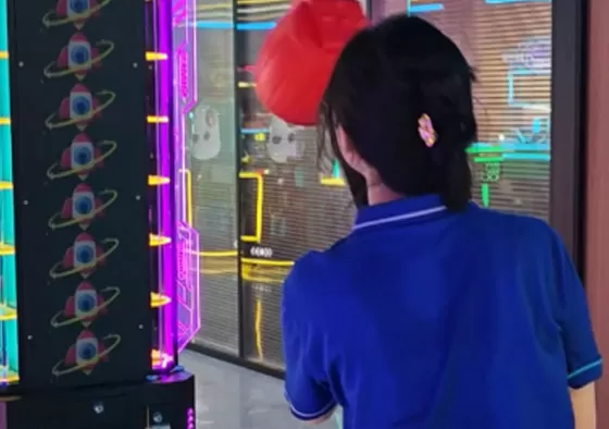 2. Combo Competition Mode: Multiple consecutive strikes accumulate total points for leaderboard ranking.