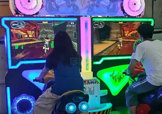 Duel Mode: Challenge a friend in head-to-head track battles.