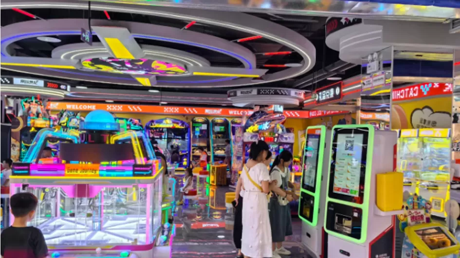 crazy ball pusher single player mode company