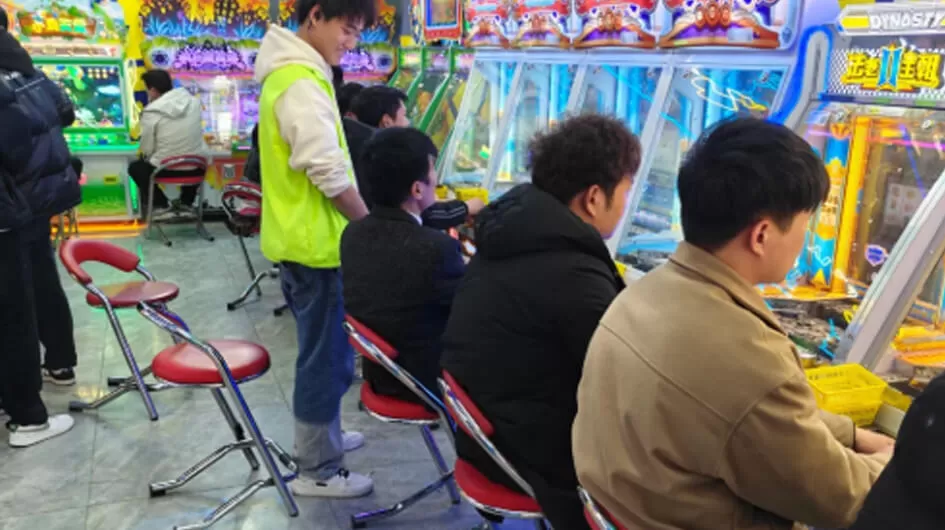 crazy fish tank redemption game machine one stop solution manufacturer