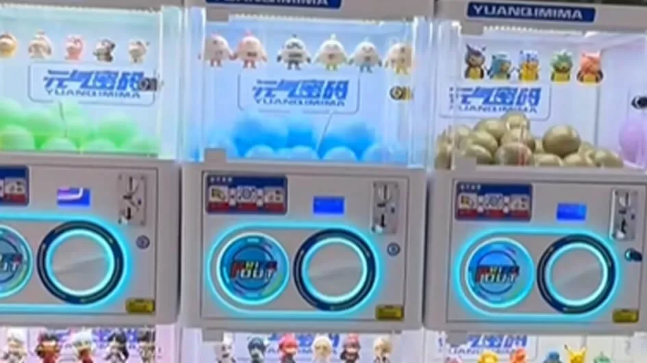 double layered gashapon machine one stop solution