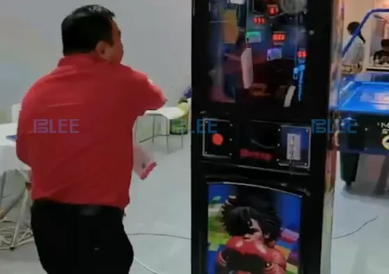 3. Win Your Prize: When the game timer ends, your total score is calculated. Achieve the target score (e.g., 555, 666, 777, 888 or the random value) to win tickets or a gacha egg reward.