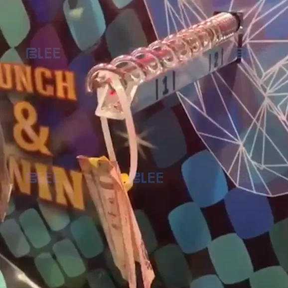 Product Details of Factory Sale Prize Boxing Punch Arcade Machine