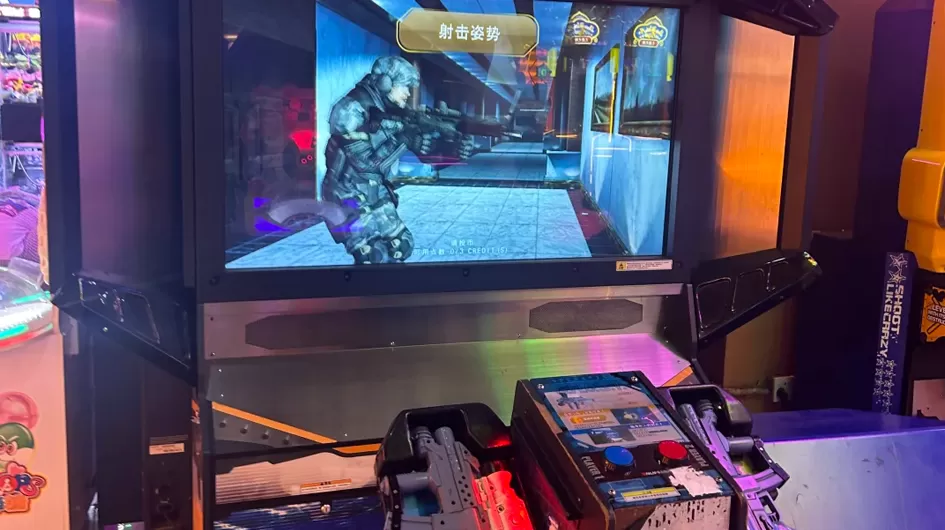 55 Inch HD Coin-Operated CS Shooting Redemption Games Machines