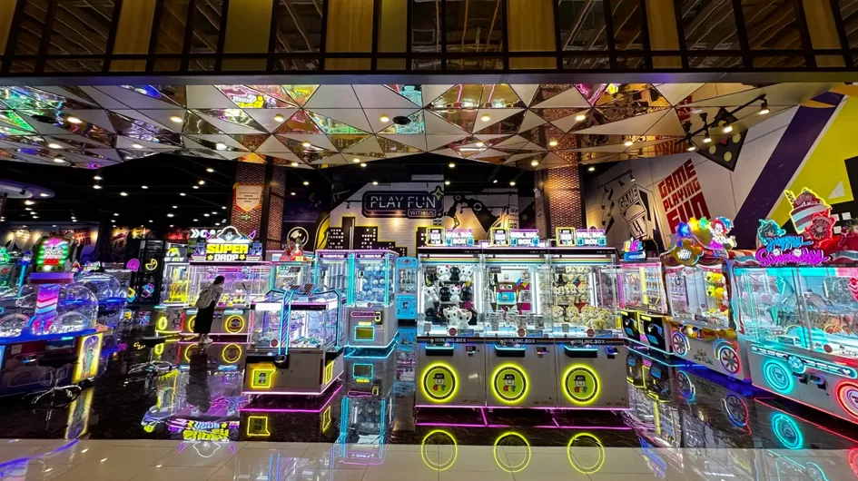 football theme claw machine manufacturer