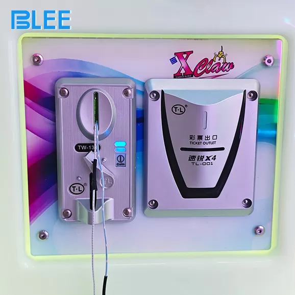 future claw machine price