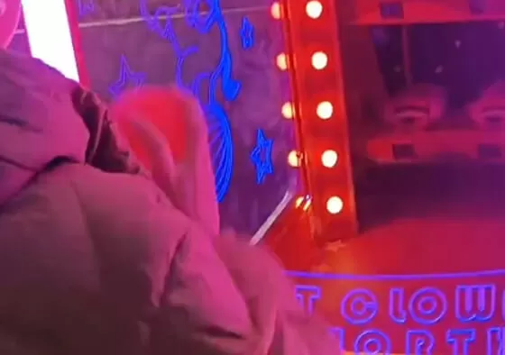 2. Rolling Ball Labyrinth: A skill-based challenge where players control a rolling ball through a tilting maze to reach the goal, with faster completion times yielding higher rewards.