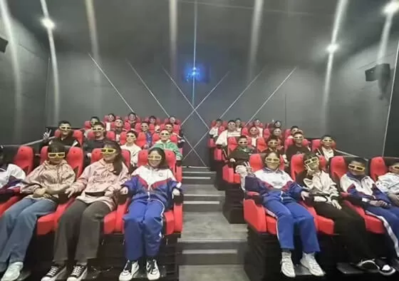 1. Thrill Ride Adventure: Players experience extreme roller coasters and high-speed chases with full motion synchronization, wind effects, and heart-pounding visuals that simulate real physical forces.