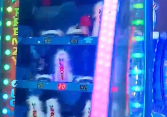 3. Jackpot Clown Challenge: A special mode where hitting a specific sequence of targets unlocks a progressive jackpot bonus for maximum ticket payout.