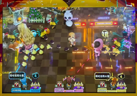1. Timed Blast Race: Three players compete to eliminate the most fruit within a set time; ticket rewards are distributed by rank.