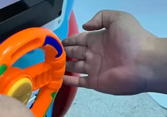 3. Independent Operator Mode: Simple coin-operated activation allows young construction workers to enjoy self-directed adventures with automatic ride timing and secure comfortable seating.