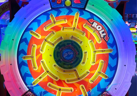 2. Treasure Collection:: Search for scattered treasures of various types in the maze; extra tickets are awarded based on collection completeness.