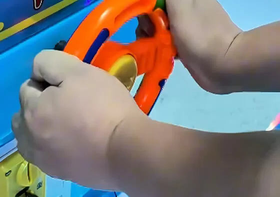 2. Music and Animation Entertainment: The integrated screen plays cheerful children's songs and vibrant animations, creating a captivating multimedia experience that keeps young riders engaged.