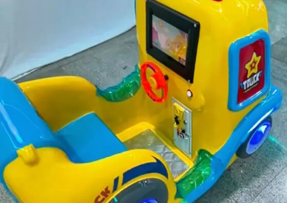 3. Independent Operator Mode: Simple coin-operated activation allows young construction workers to enjoy self-directed adventures with automatic ride timing and secure comfortable seating.