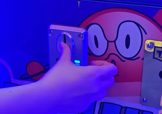 2. Scenario Challenge: Players test skills across eight different game environments.