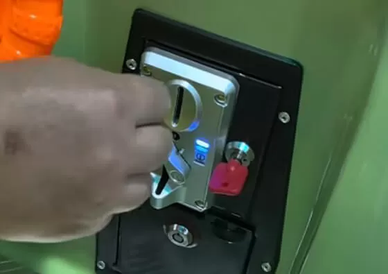 1. Insert Coins to Activate: Simply insert the required number of coins into the acceptor to power on the ride and prepare for the rescue adventure.