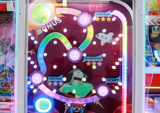 2. Bonus Light Challenge: Achieve a target score to activate a special prize light sequence, giving players a chance to spin for tickets or trigger the twist-egg dispenser.