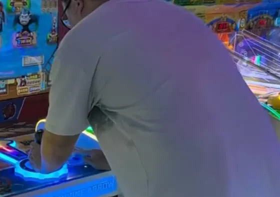 3. Demon King Castle Finale: Cooperatively assault the Demon King's castle; destroying its core within the time limit grants a large ticket payout.