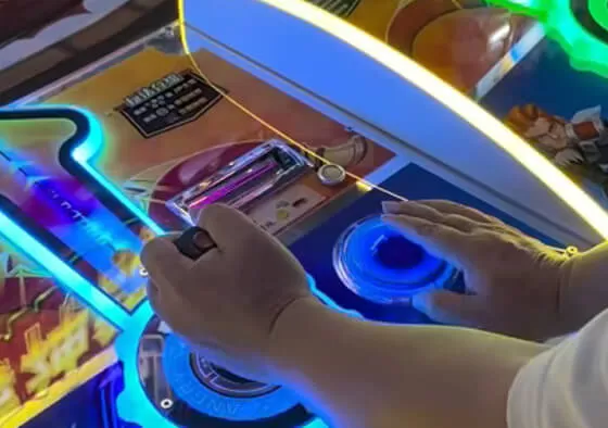 2. Crown Collection Challenge: Collect crowns dropped by enemies; gathering a set amount unlocks a hidden stage and high‑value tickets.