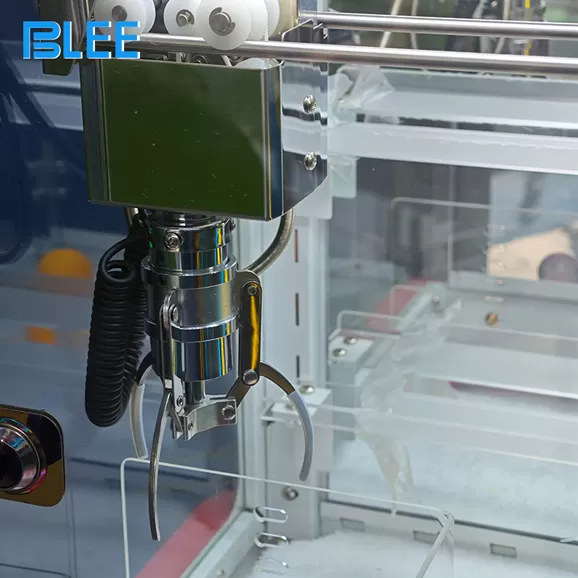 gift shop claw machine working principle
