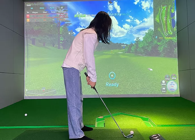 indoor golf simulator machine