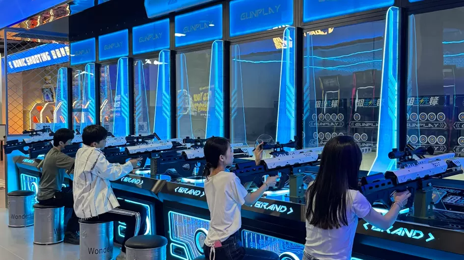 Indoor-Outdoor Interactive Shooting 1–4 Player Carnival Shooting Arcade