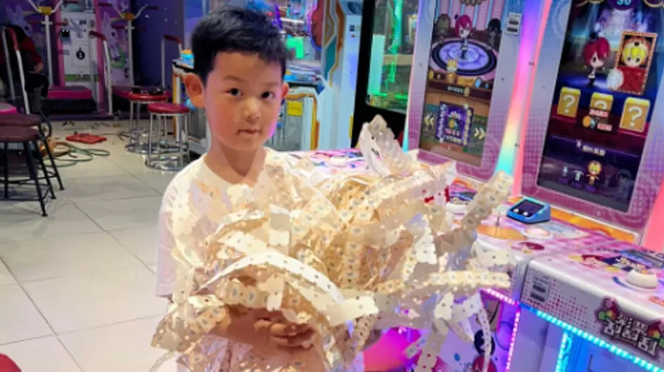 Pitching Time Arcade Redemption Game Machine One Stop Solution