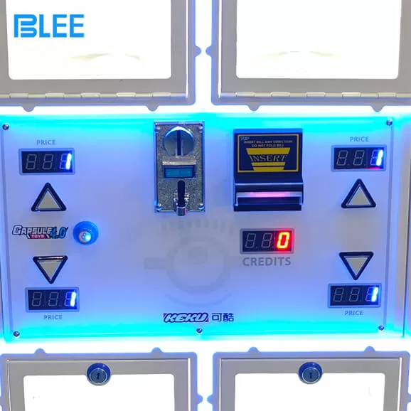 product details of 4 compartment gashapon machine supplier