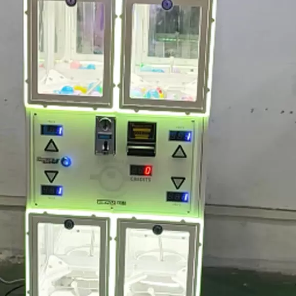 product details of 4 compartment gashapon machine
