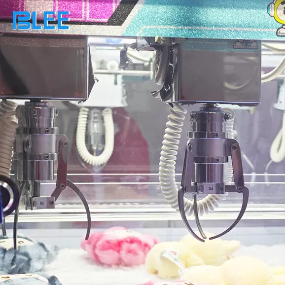 product details of four person octopus machine